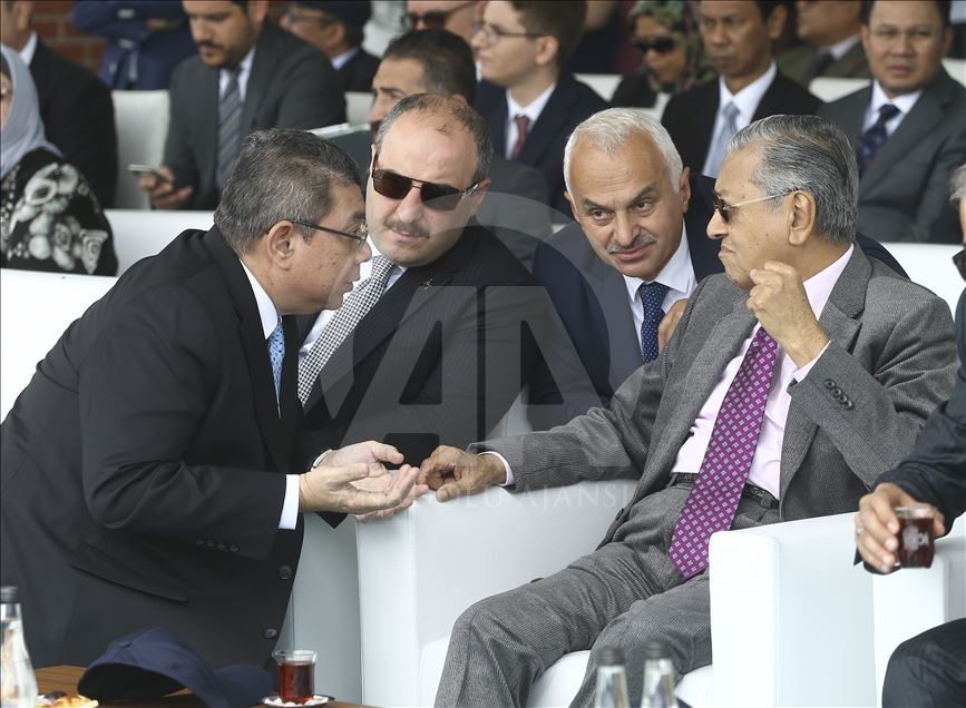 Atak, Hürkuş, Anka Malezya Başbakanı için uçtu