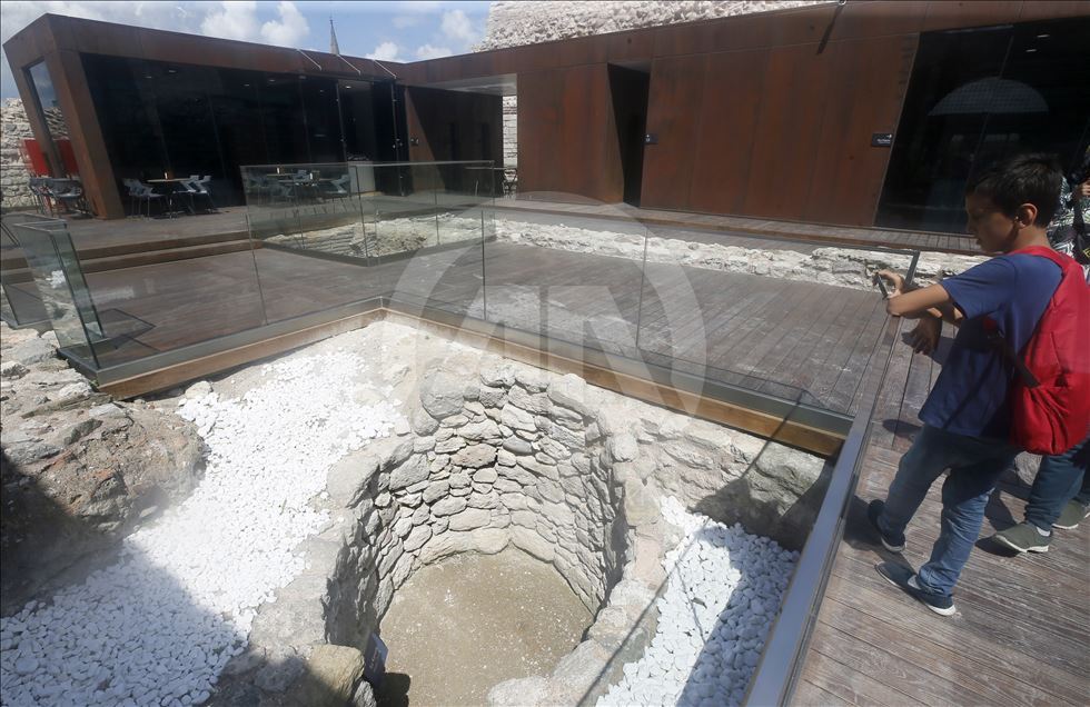 Tekfur Sarayı Müzesinin ziyaretçi sayısı artıyor