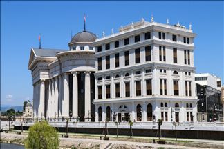 Скопје: Град во кој се вкрстуваат различни архитектонски стилови (3/3)