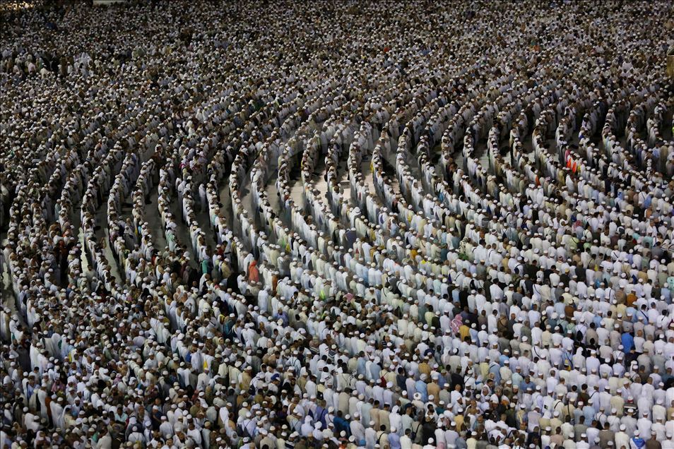 Oración nocturna en la Masjid al-Haram en La Meca
