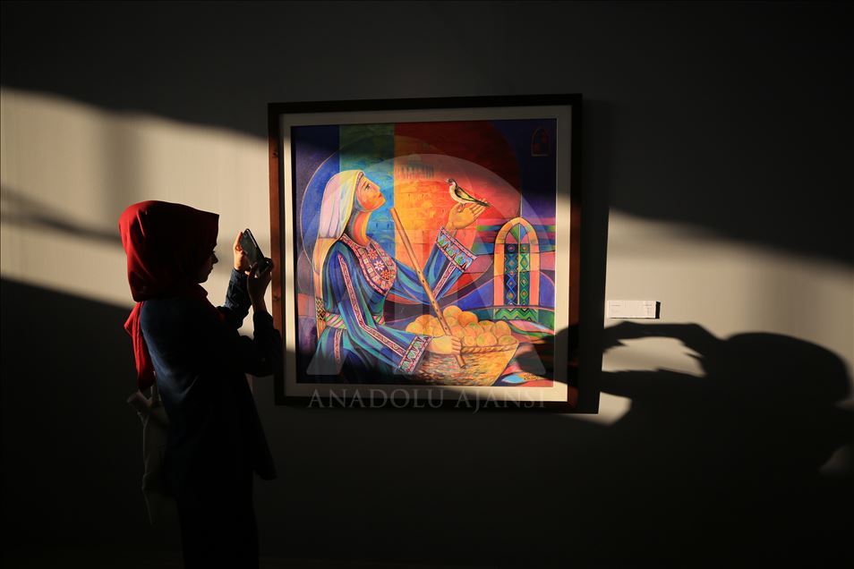 Pameran seni yang dibuka oleh 64 seniman Palestina di Kota Gaza