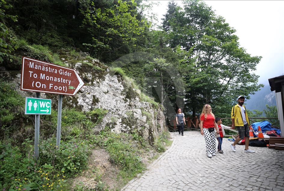 Turqi, Manastiri Sumela synon të mirëpresë 500 mijë turistë