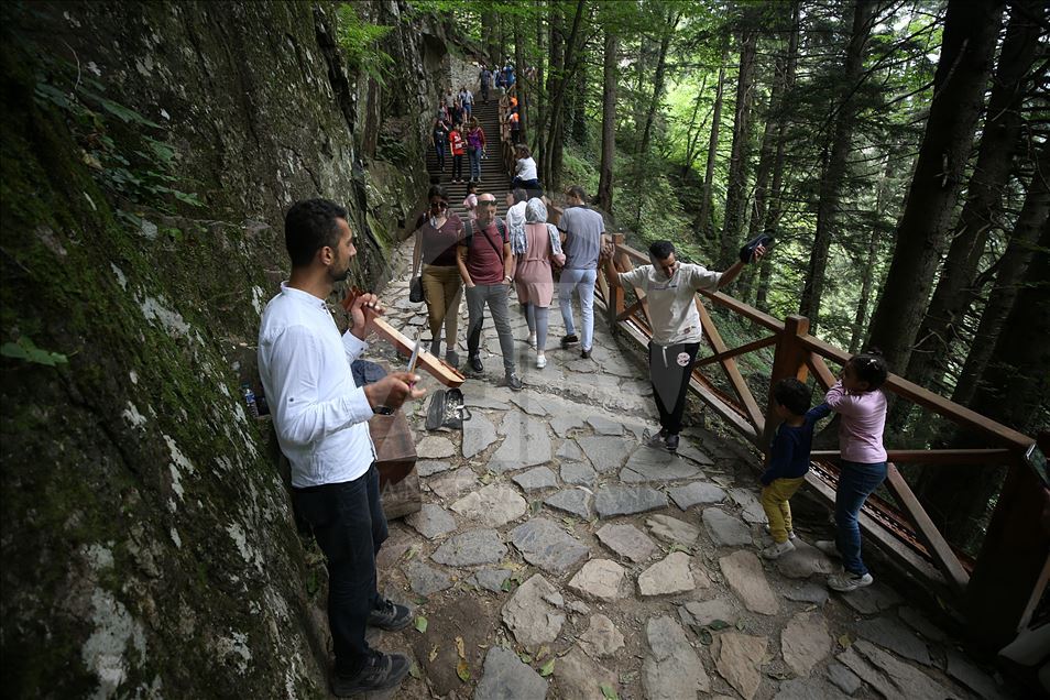 Turqi, Manastiri Sumela synon të mirëpresë 500 mijë turistë
