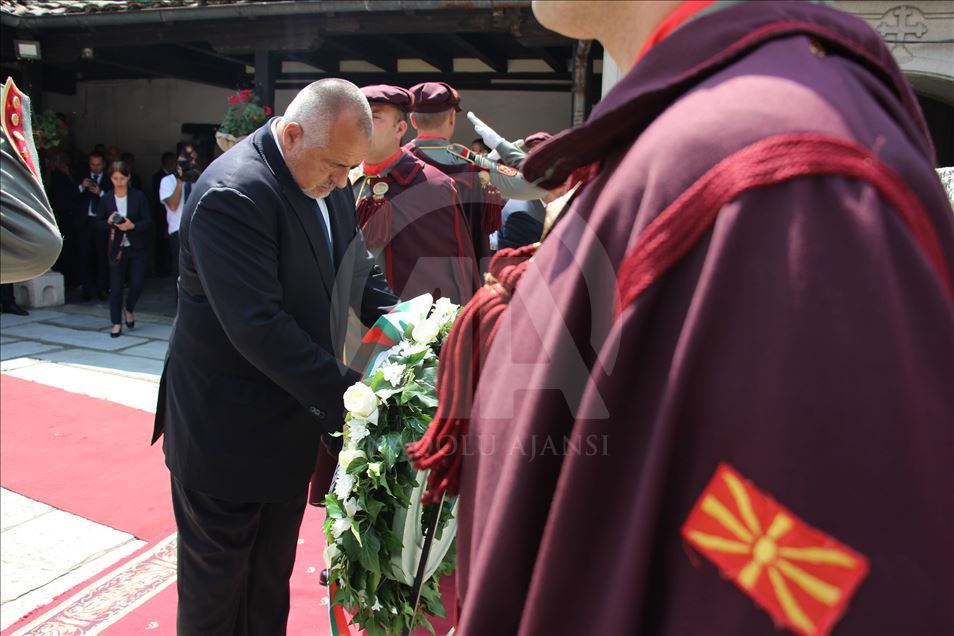 Заев и Борисов положија венец пред гробот на Гоце Делчев