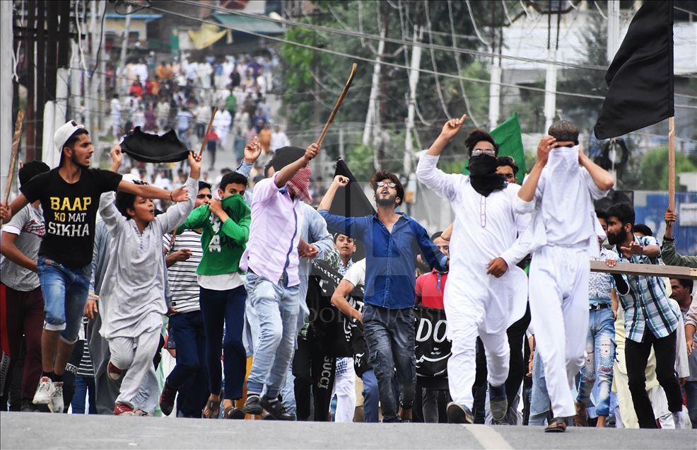 Protestas en Cachemira por disolución del estatus especial de la región