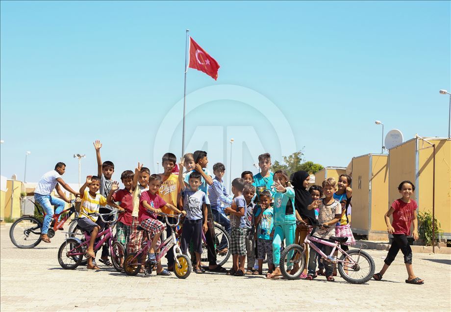 خانواده‌های سوری ساکن ترکیه به استقبال عید قربان می‌روند
