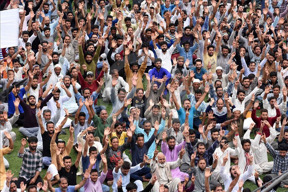 Protestas en Cachemira por disolución del estatus especial de la región
