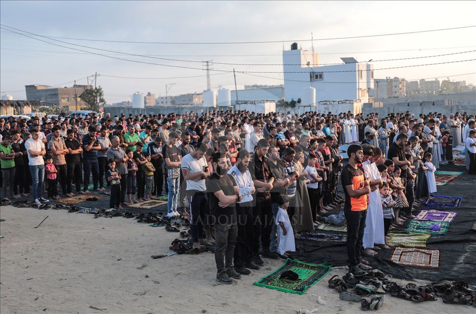 Gazze'de Kurban Bayramı namazı kılındı