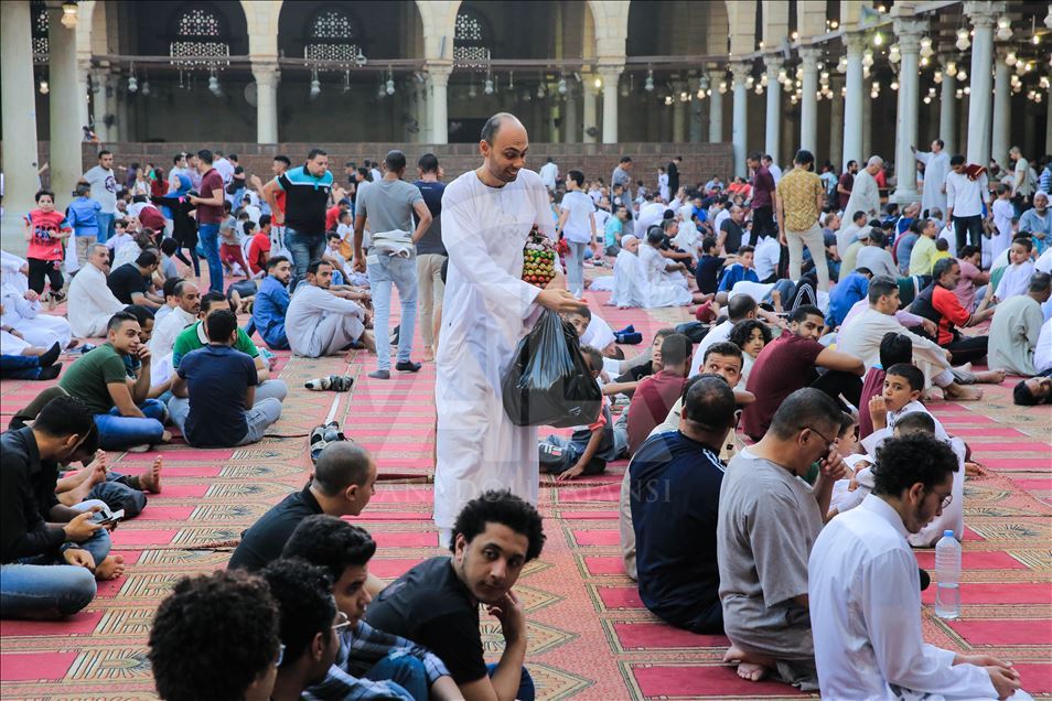 Mısır'da Kurban Bayramı namazı kılındı