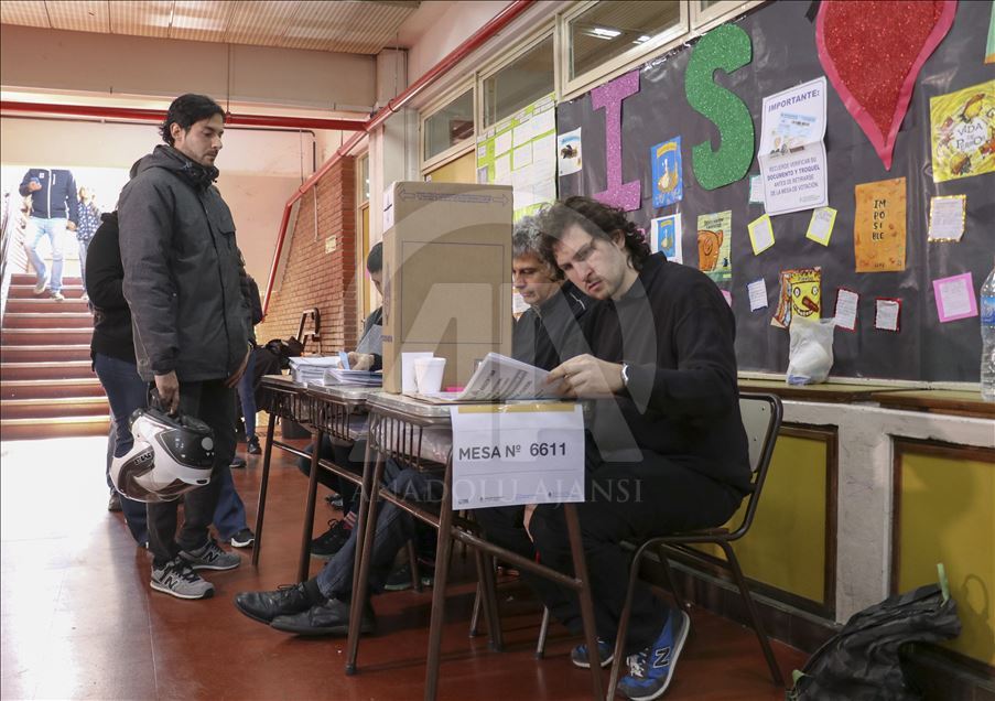 Inició el proceso de votación de las elecciones primarias de Argentina