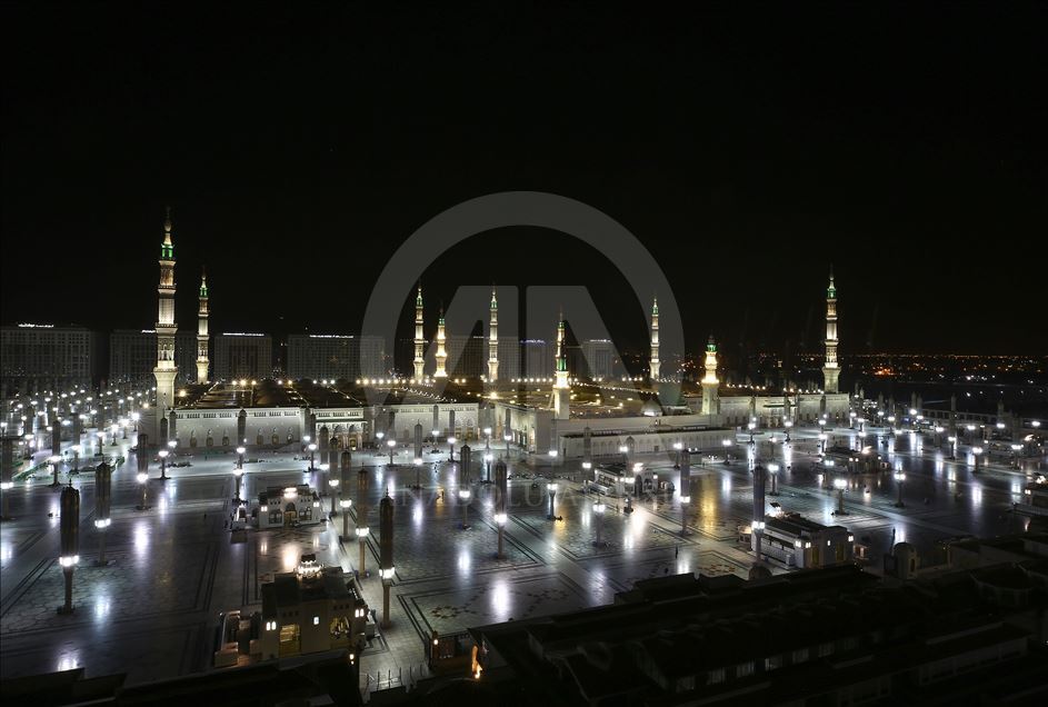 زیبایی بینظیر مسجدالنبی هنگام طلوع خورشید