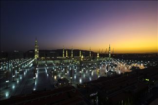 Medina: Neobično lijepe fotografije Poslanikove džamije uz prve zrake sunca