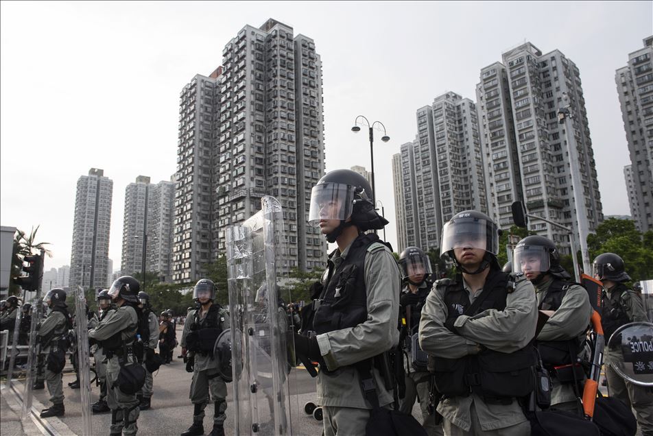 Hong Kong'daki protestolarda polisten gÃ¶z yaÅartÄ±cÄ± gazla mÃ¼dahale