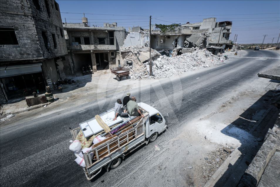 İdlib'de Kurban Bayramı'nda 124 bin civarı sivil yerinden edildi
