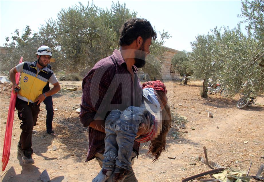 مقتل 6 من أسرة واحدة في غارة لنظام الأسد على "إدلب"
