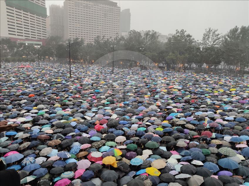 Vazhdojnë protestat në Hong Kong