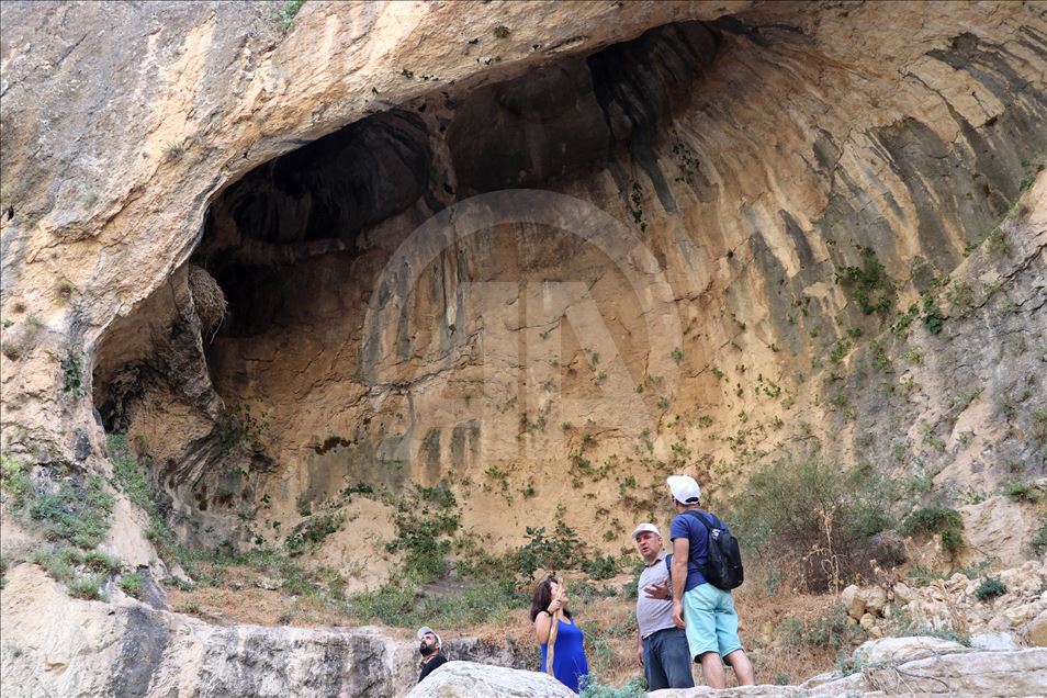 Saklıkapı ve Karaleylek kanyonları doğa tutkunlarını cezbediyor