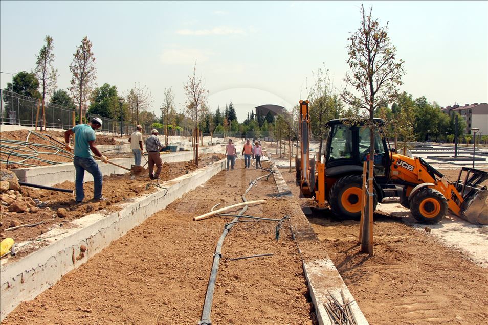 Bombalanan emniyet binası "millet bahçesi"ne dönüşüyor