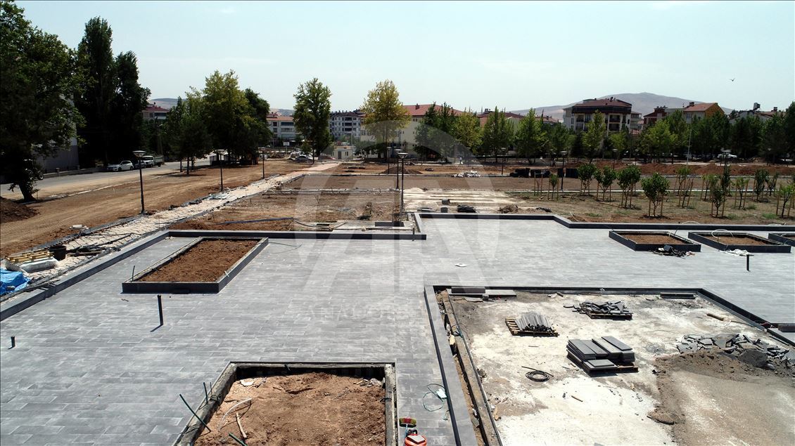 Bombalanan emniyet binası "millet bahçesi"ne dönüşüyor