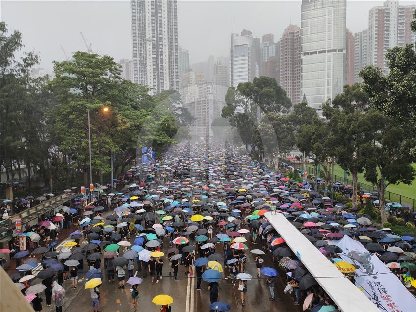 Vazhdojnë protestat në Hong Kong