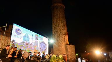 افتتاح جشنواره ملی «شمس و مولانا» در شهر خوی ایران