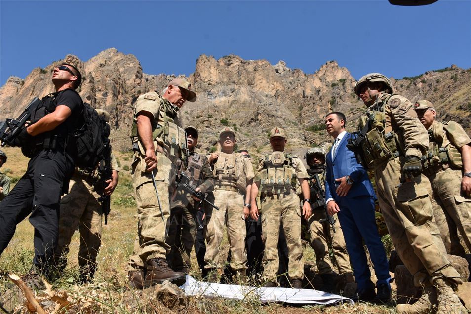 Terör örgütü PKK'ya 'Kıran Operasyonu' başlatıldı