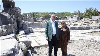 Cumhurbaşkanı Erdoğan Stratonikeia Antik Kenti'ni ziyaret etti