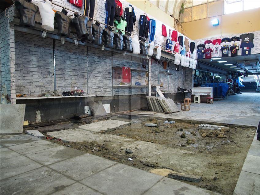 Eminönü alt geçidi esnafı yaralarını sarmaya çalışıyor