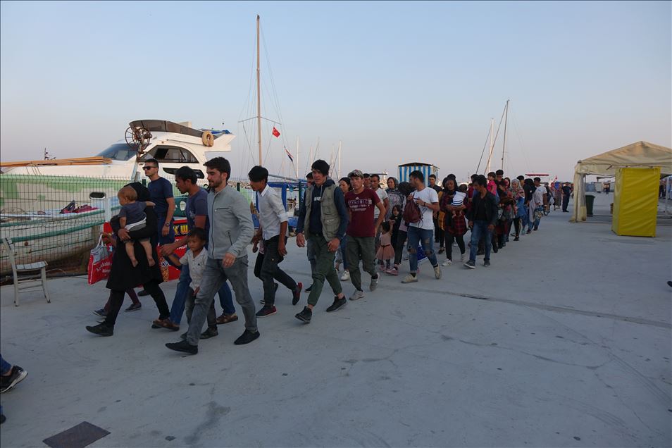 ضبط 308 مهاجرين غير نظاميين غربي تركيا 
