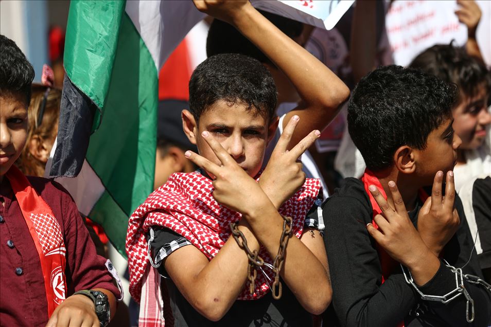 وقفة بغزة تضامنًا مع المعتقلين الفلسطينيين في السجون الإسرائيلية