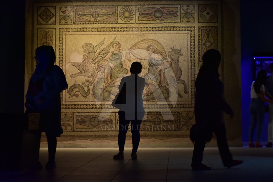 Zeugma Mozaik Müzesi'ne ziyaretçi ilgisi
