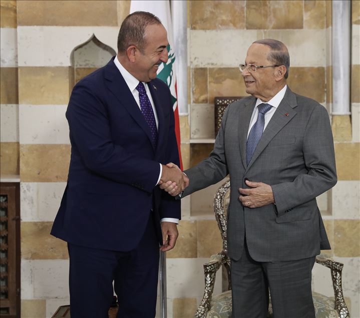 الرئيس اللبناني عون يستقبل تشاووش أوغلو