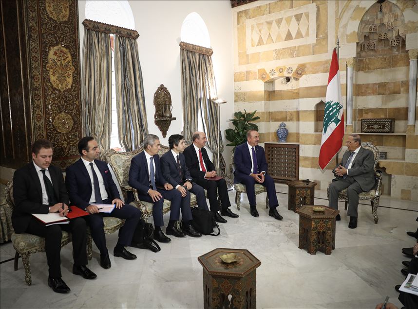 الرئيس اللبناني عون يستقبل تشاووش أوغلو
