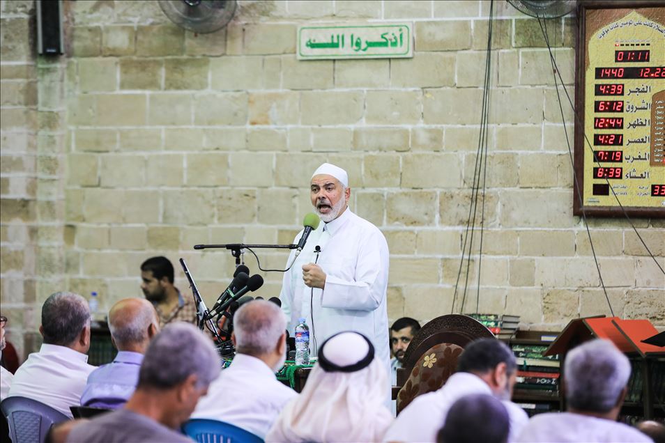 هنية: عملية رام الله رسالة للصهاينة للابتعاد عن القدس
