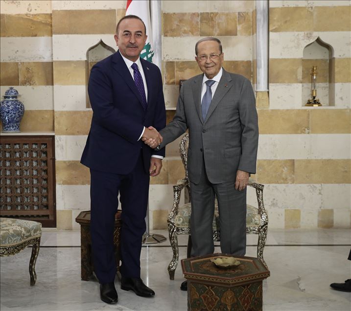 الرئيس اللبناني عون يستقبل تشاووش أوغلو