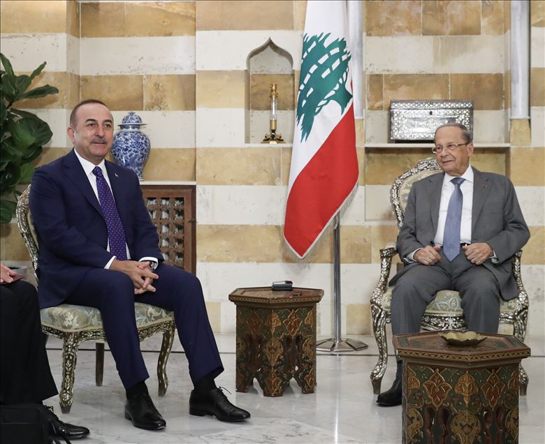 الرئيس اللبناني عون يستقبل تشاووش أوغلو
