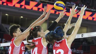 A Milli Kadın Voleybol Takımı 2'de 2 yaptı
