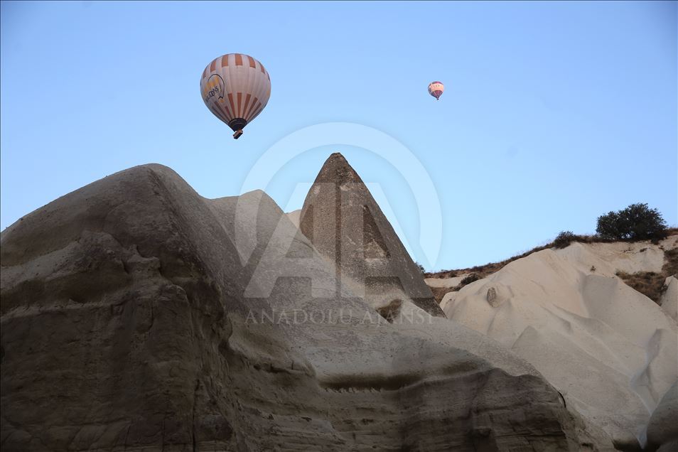 Dünyanın en gözde sıcak hava balon merkezi "Kapadokya"