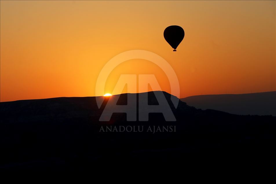 Dünyanın en gözde sıcak hava balon merkezi "Kapadokya"