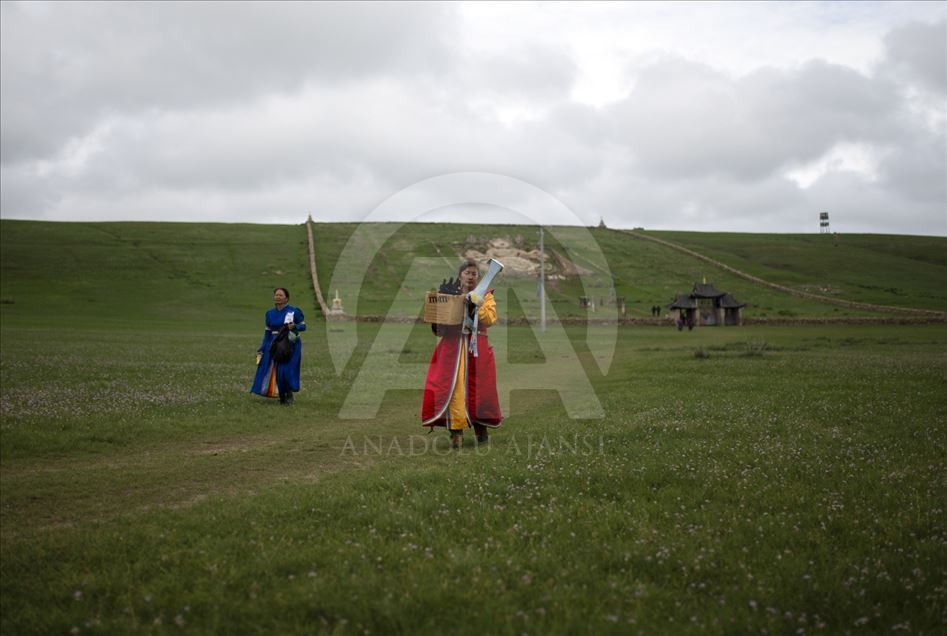 El ritual en Mongolia para pedirle a la naturaleza pureza y misericordia