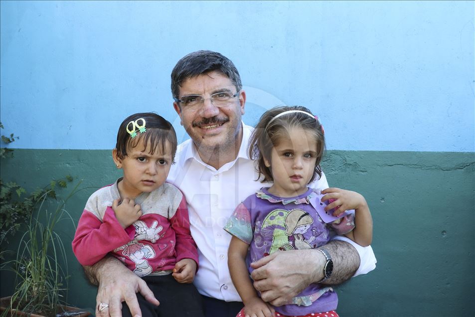 Suriye'de "Hem Saçlara Hem Kalplere Örgü" projesi