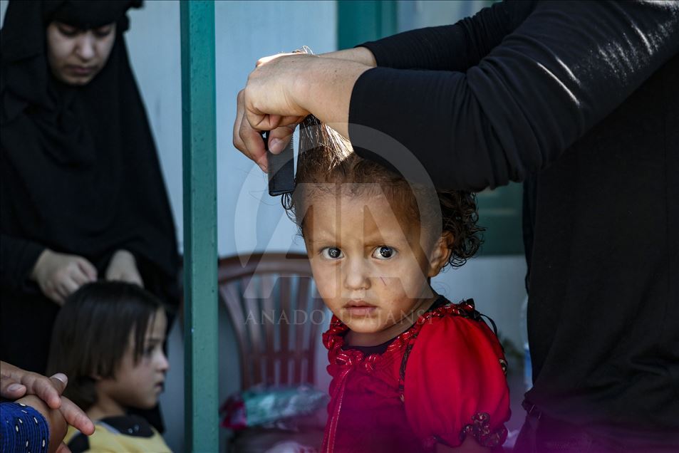 Suriye'de "Hem Saçlara Hem Kalplere Örgü" projesi