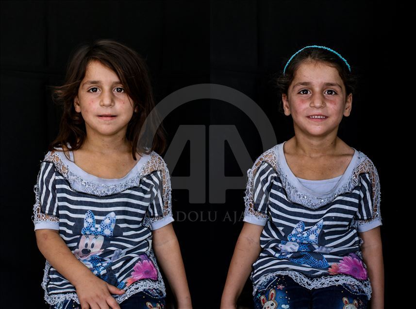 Девојчињата во бегалските кампови во Алепо со нов стил на коса