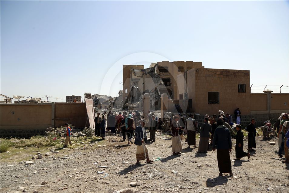 قتلى وجرحى في قصف للتحالف استهدف سجنا يديره الحوثيون وسط اليمن
