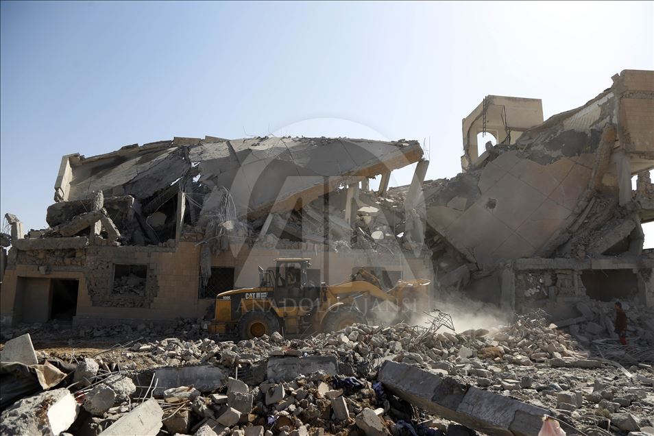 قتلى وجرحى في قصف للتحالف استهدف سجنا يديره الحوثيون وسط اليمن
