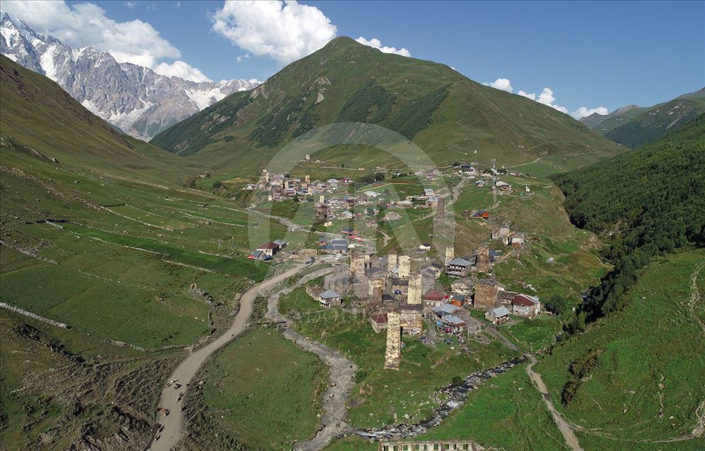 Ushguli: Un asentamiento medieval en el Cáucaso