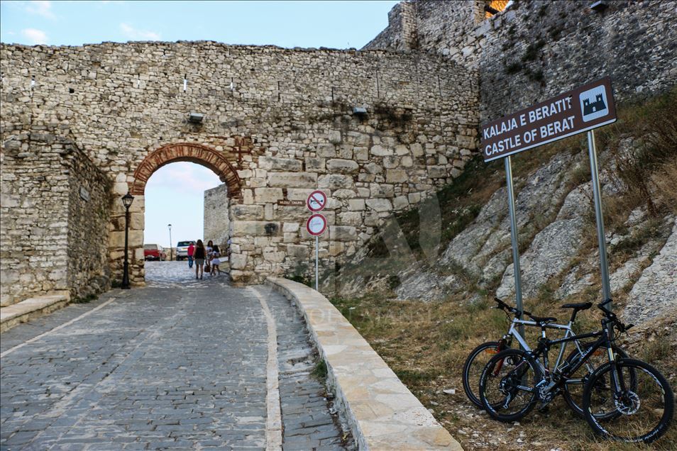 Kalaja e Beratit, dëshmitare shekullore e historisë
