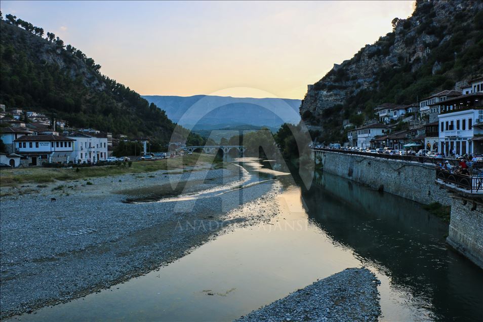 Kalaja e Beratit, dëshmitare shekullore e historisë
