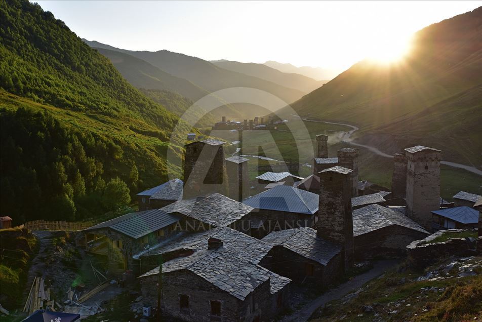 Ushguli: Un asentamiento medieval en el Cáucaso