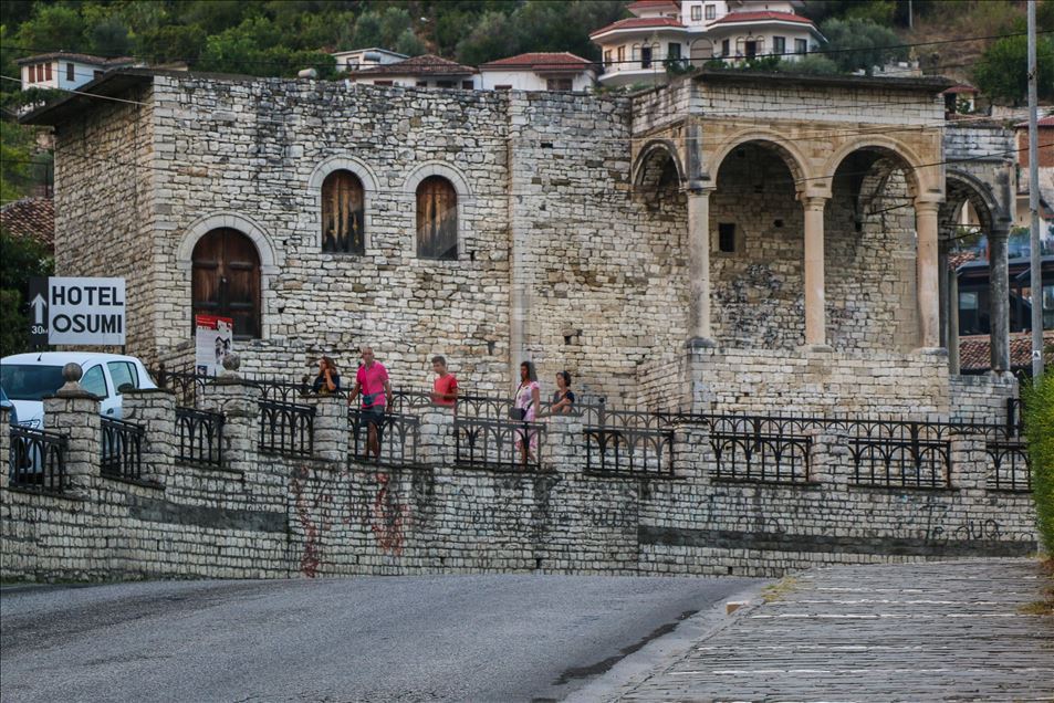 Kalaja e Beratit, dëshmitare shekullore e historisë
